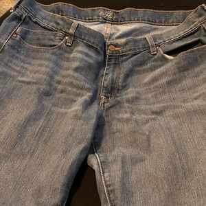 Old navy the flirt fit and flare jeans